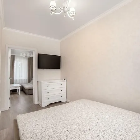 Favorite Deribasivska Apartment